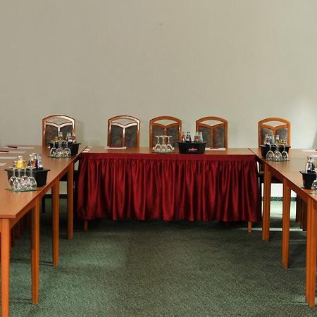 Hotel Weisser Schwan Erfurt Zewnętrze zdjęcie