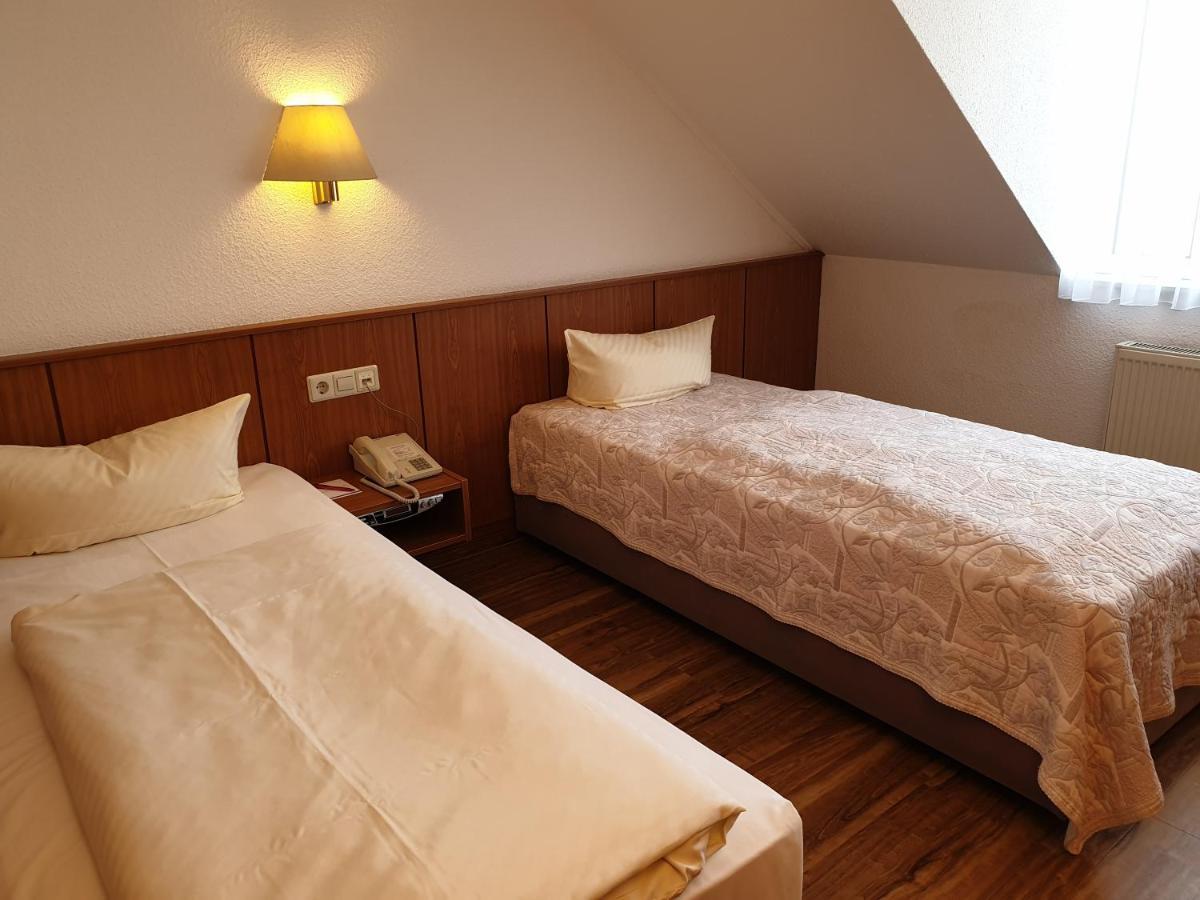 Hotel Weisser Schwan Erfurt Zewnętrze zdjęcie
