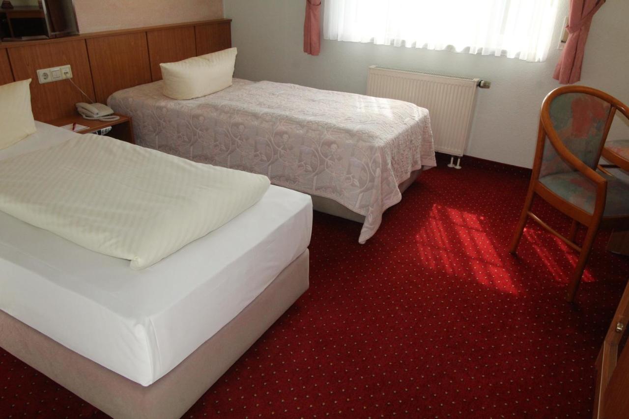 Hotel Weisser Schwan Erfurt Zewnętrze zdjęcie