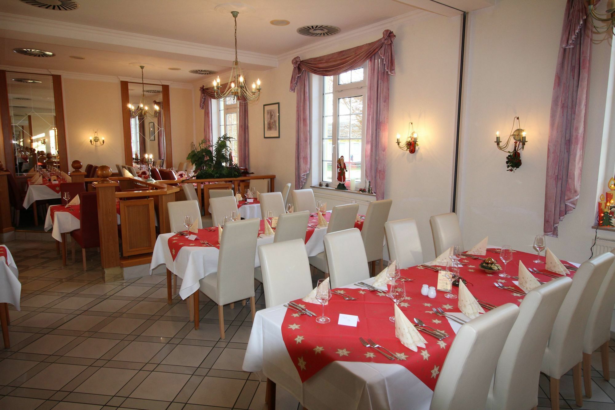 Hotel Weisser Schwan Erfurt Zewnętrze zdjęcie